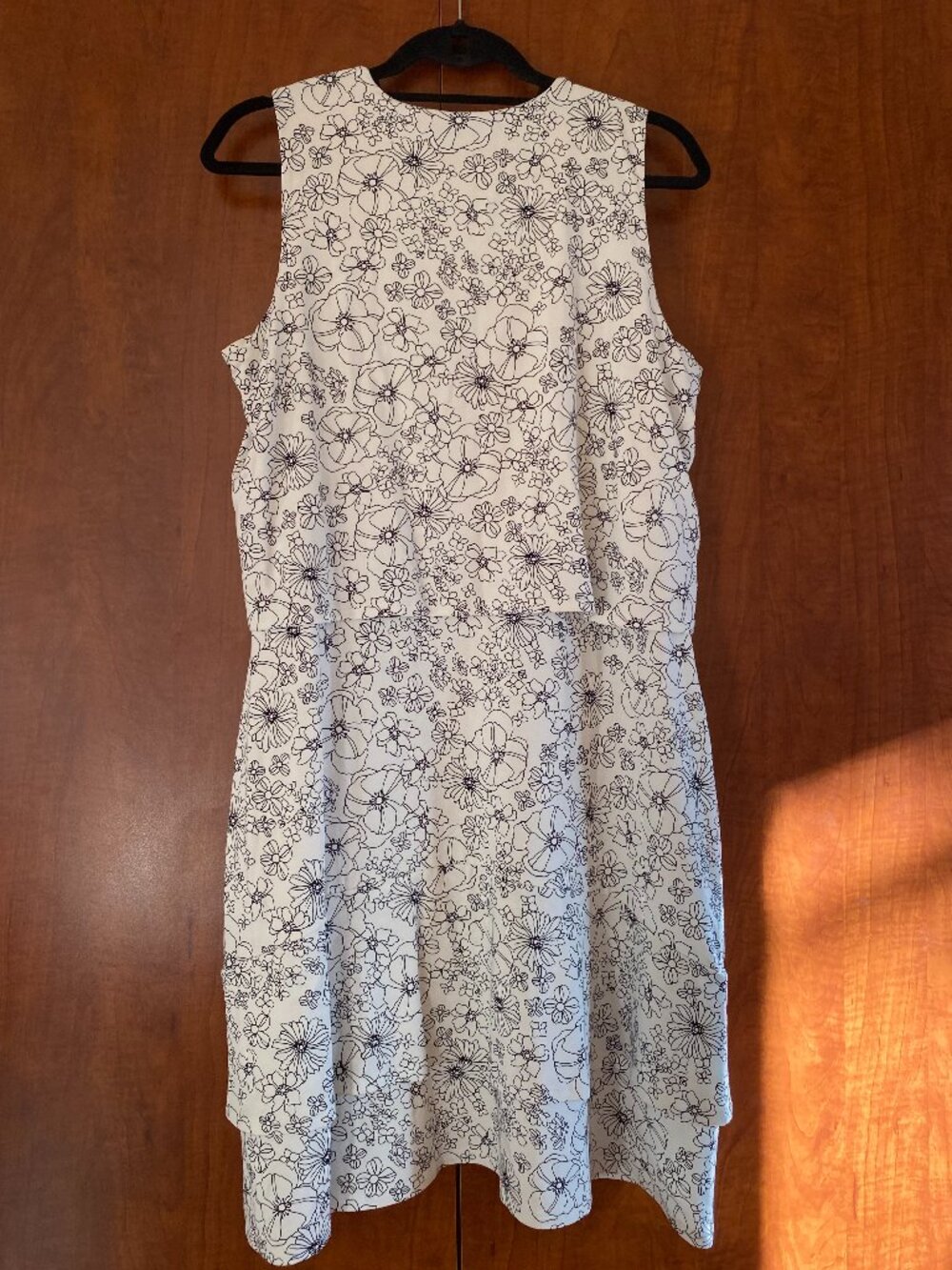 J Jill Wearever Collection black and white floral dress
